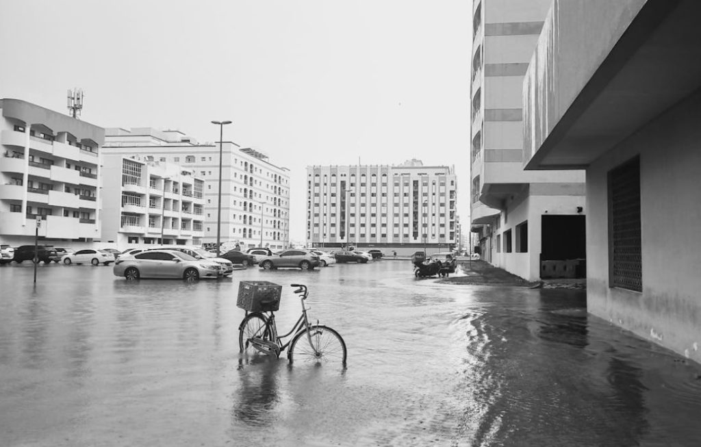 Image of a flooded street in South Florida.